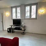 1 Bari